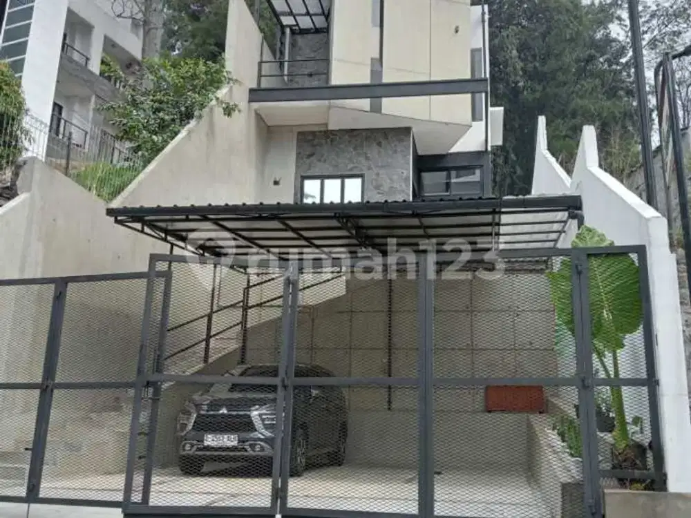 Rumah Bagus Minimalis Siap Huni di cikutra Atas