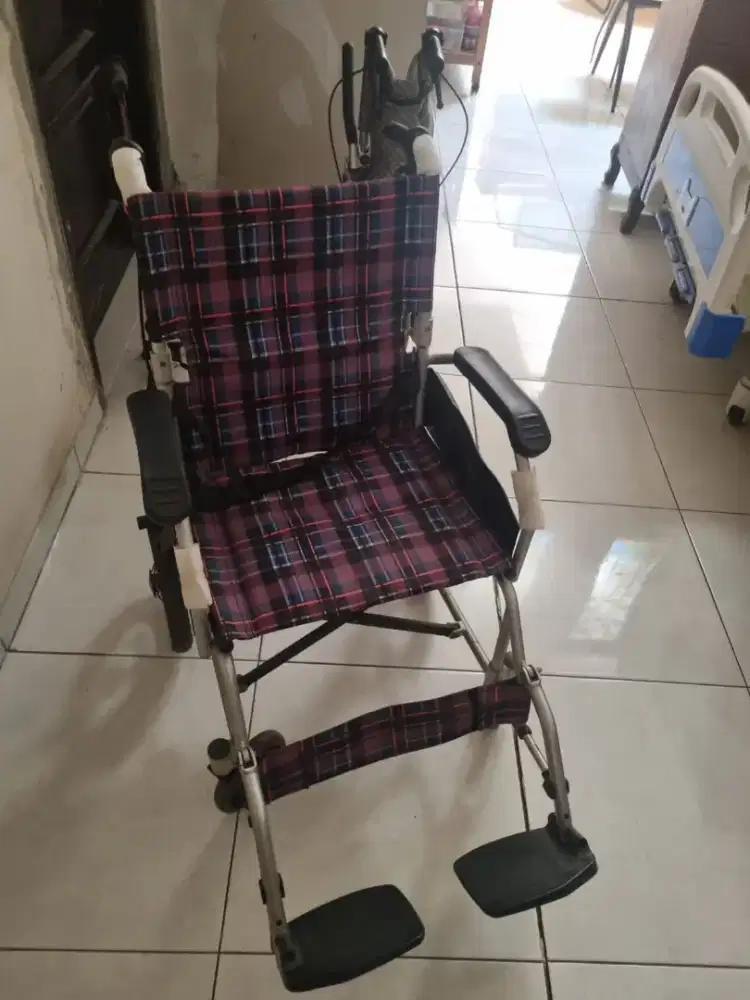 Korsi roda bekas seperti baru