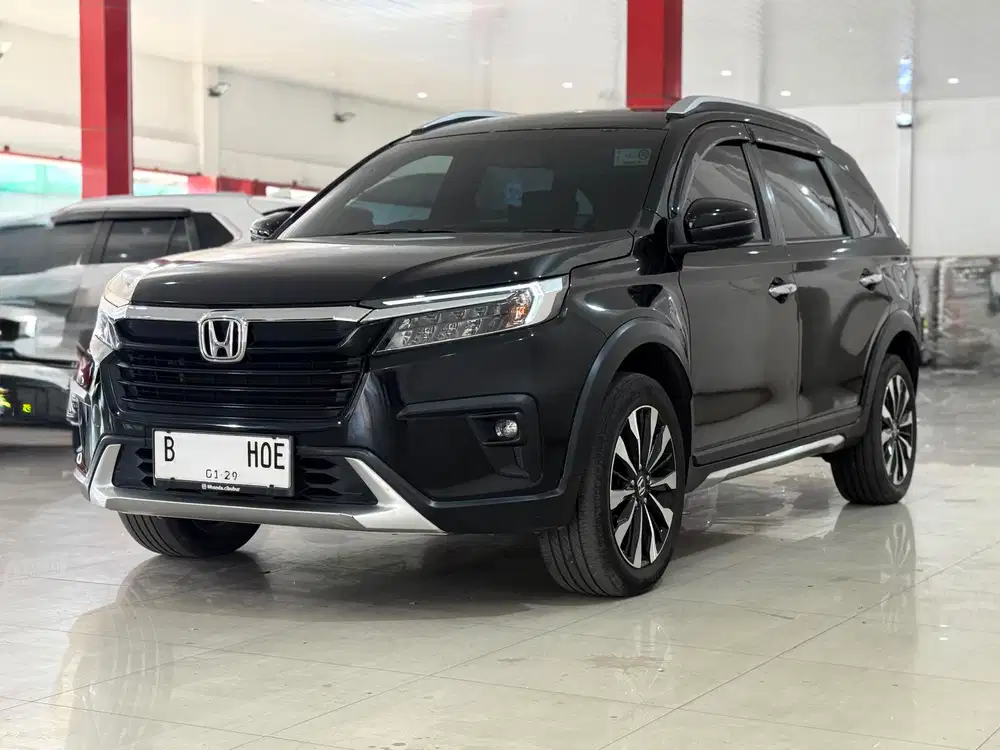 Honda BRV Prestige AT 2023 Low KM