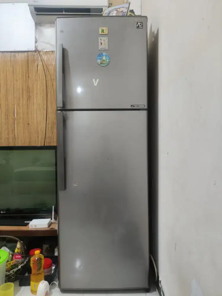 Sharp Kulkas Two Door 360 L - SJ-360IP SL