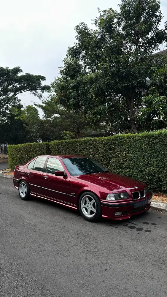 BMW E36 320i 1995 MT