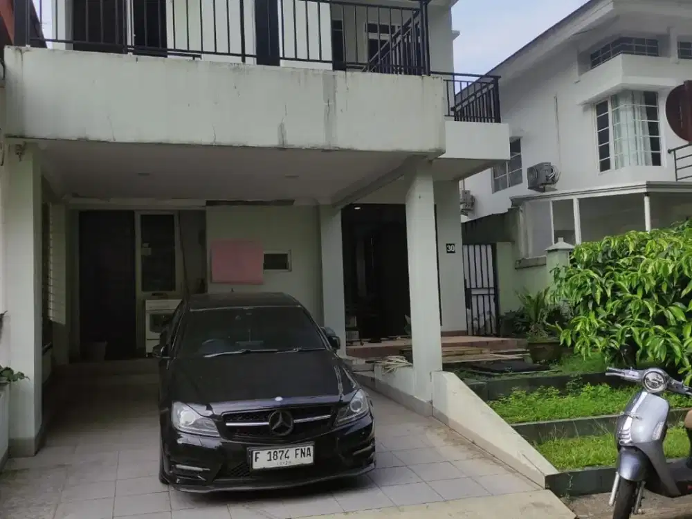 Rumah Cantik 2 Lantai di Andalusia Sentul City