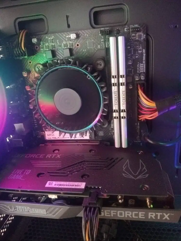 JUAL PC FULLSET BARU 6 BULAN RTX 3060 12 GB