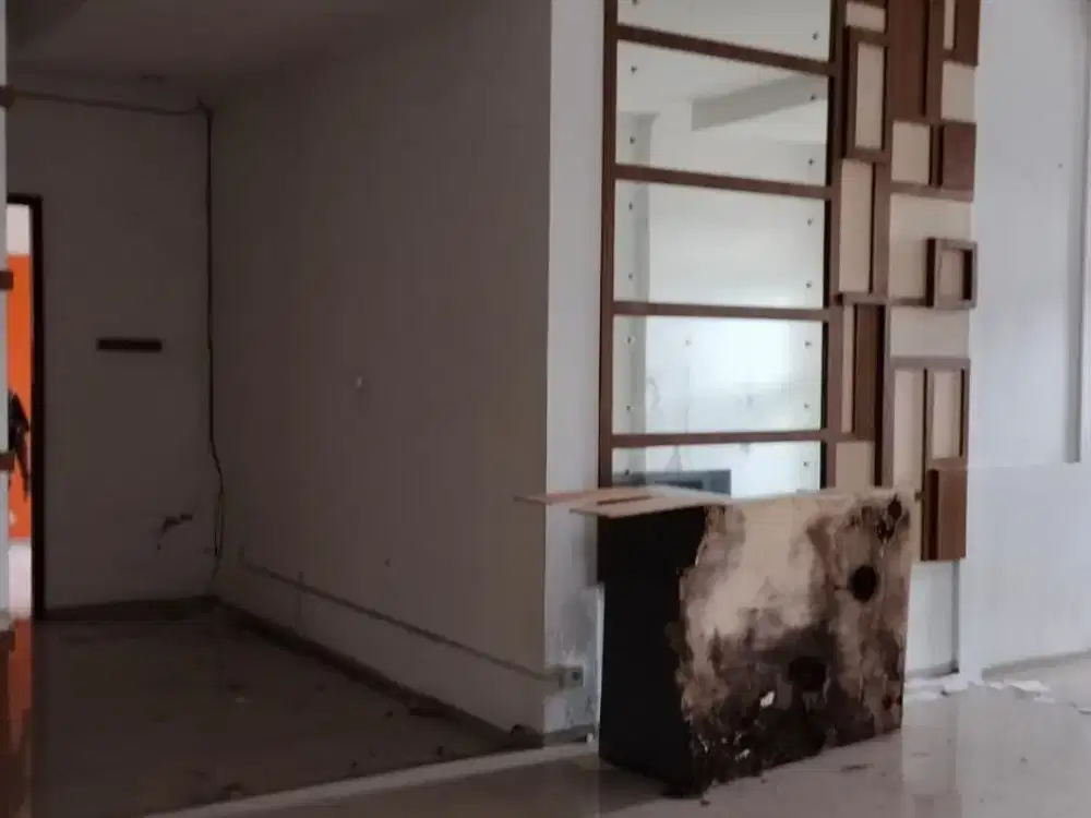 RUMAH & KOS LT 830 M² DI CATURTUNGGAL SLEMAN, SHM, HARGA 6 MILIAR