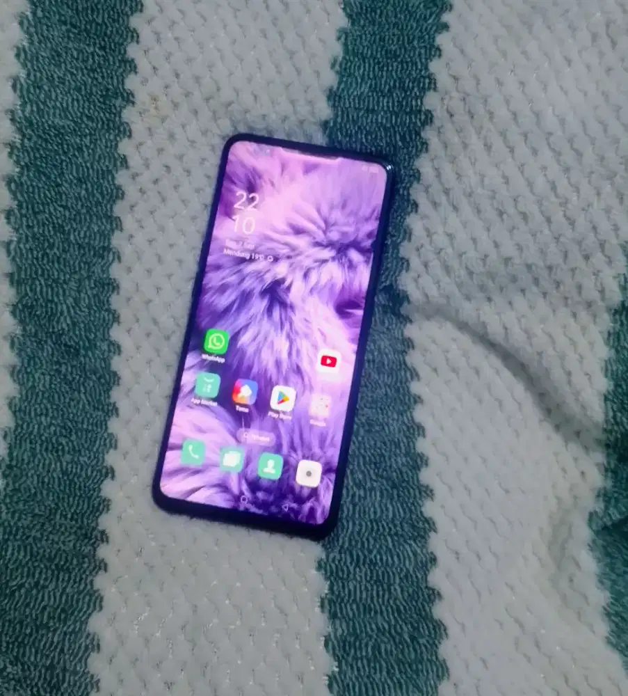 Oppo F11 Pro 4G Ram 6 GB Budayakan Membaca