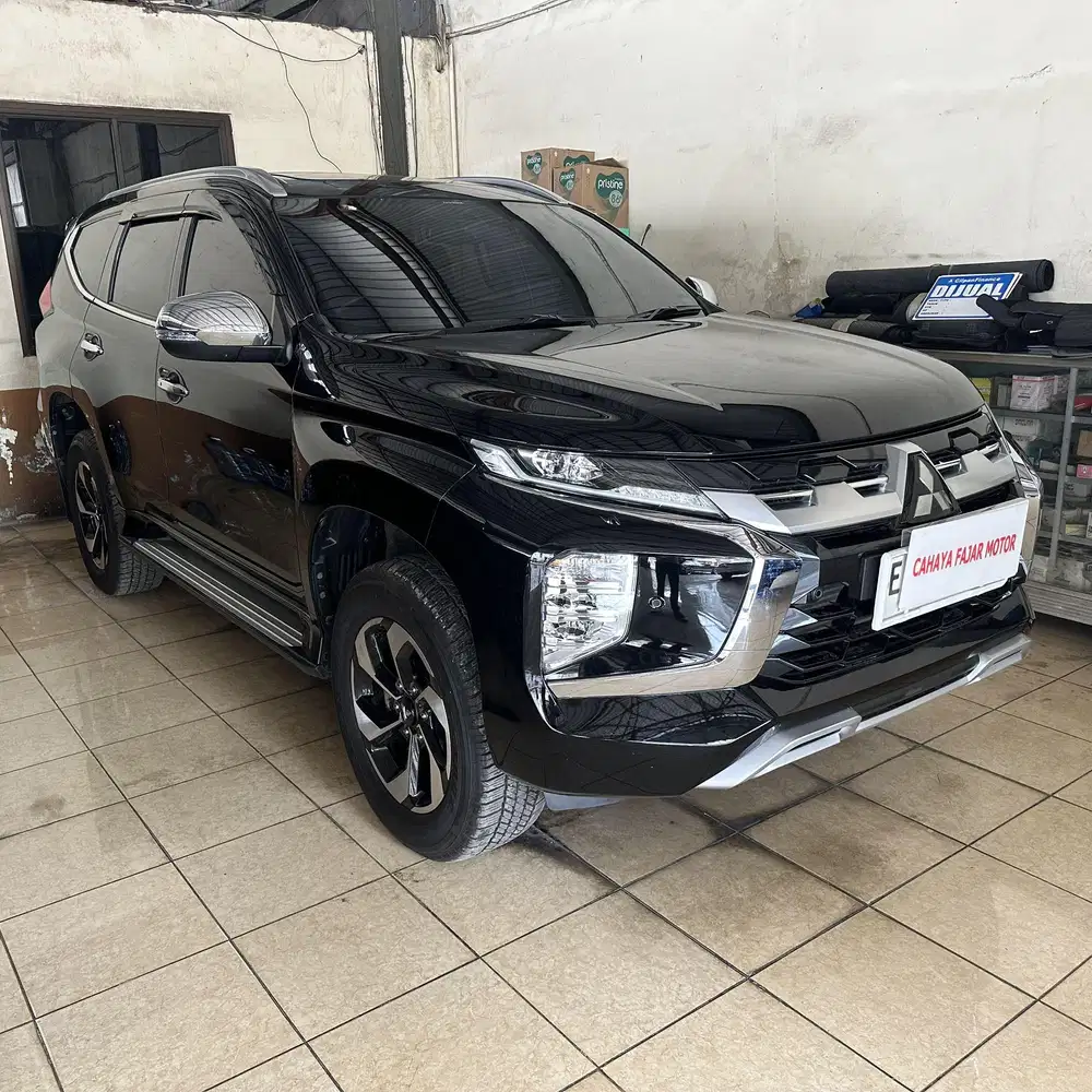 Mitsubishi Pajero Sport New Dakar 4X2 At 2025 Hitam