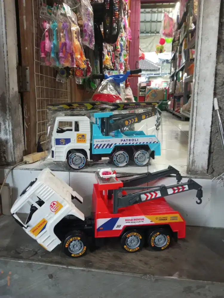 Mainan Anak Truk Derek Jumbo