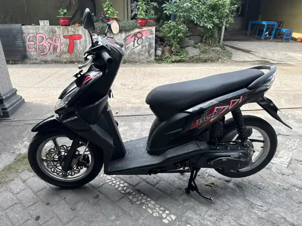 Beat THN 2011 plat AB sleman