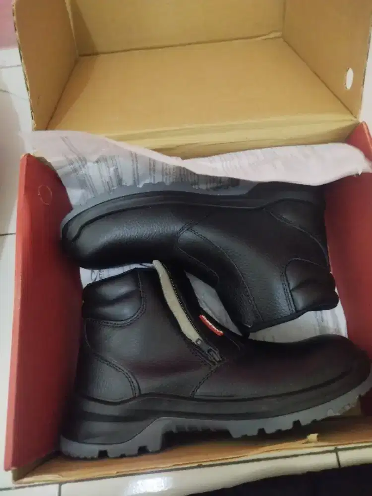 Sepatu Safety Cheetah