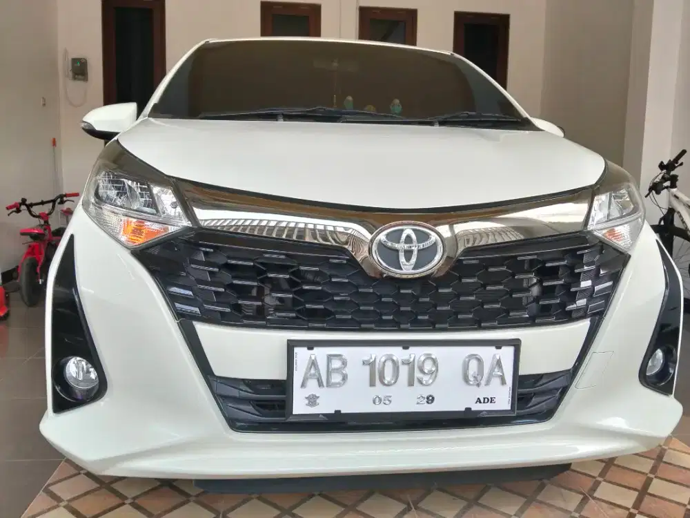 JUAL MURAH MOBIL CAYLA 15.500 KM pajak mei 2027