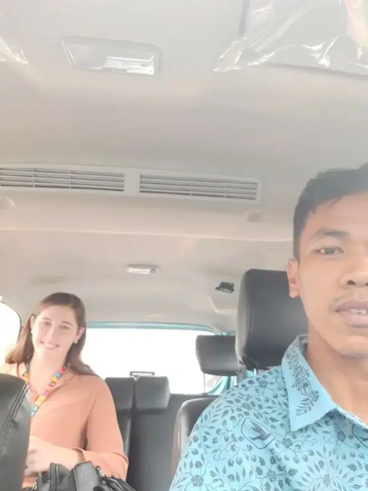 sy mencari kerjaan sebagai driver