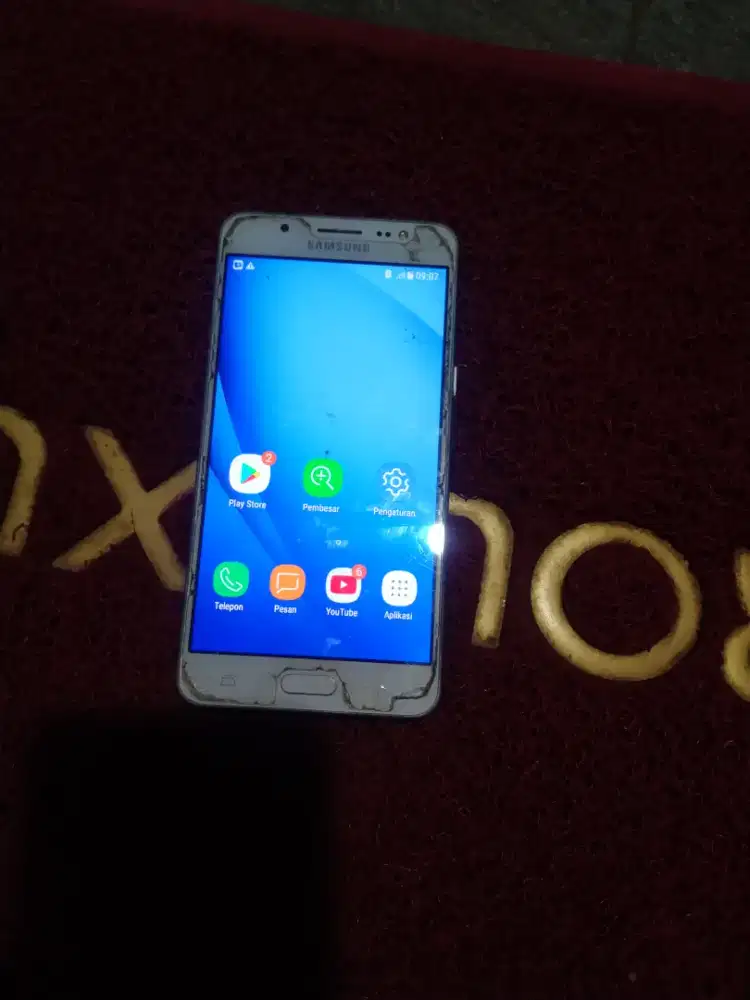 Samsung j5 duos