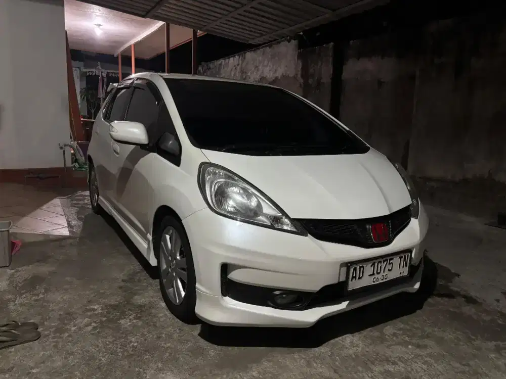Jual Honda Jazz RS Matic 2012