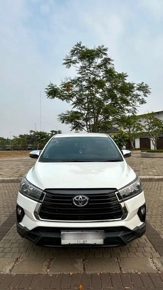 Toyota Innova Venturer 2022 Diesel Matic Last Edition