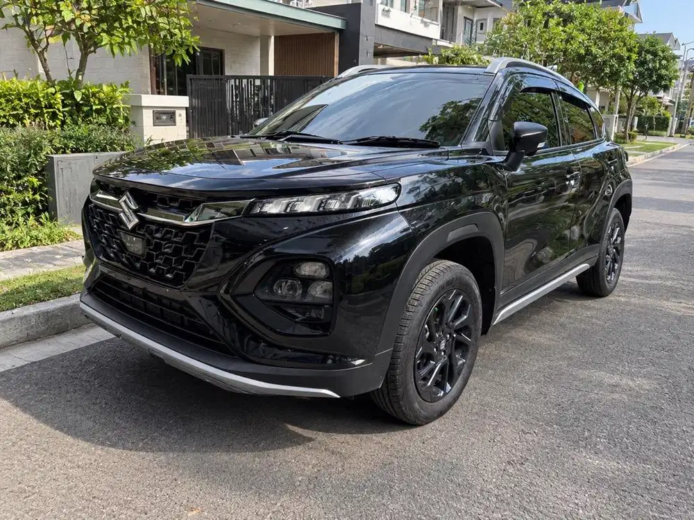 Suzuki Fronx SGX Hybrid 2025