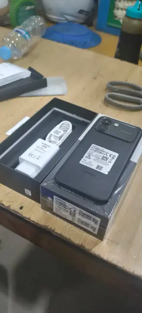 infinix note Edge 8/256 cuma buka dus doang