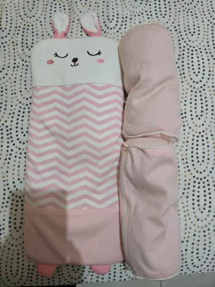 Bantal bayi newborn
