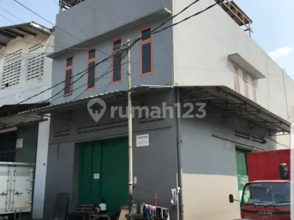 Gudang 2 lantai di Bandengan , Jakarta utata. ( kode rmrg393)