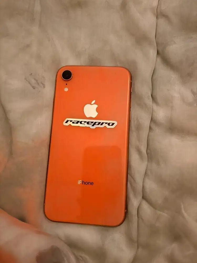 Iphone xr  64gb
