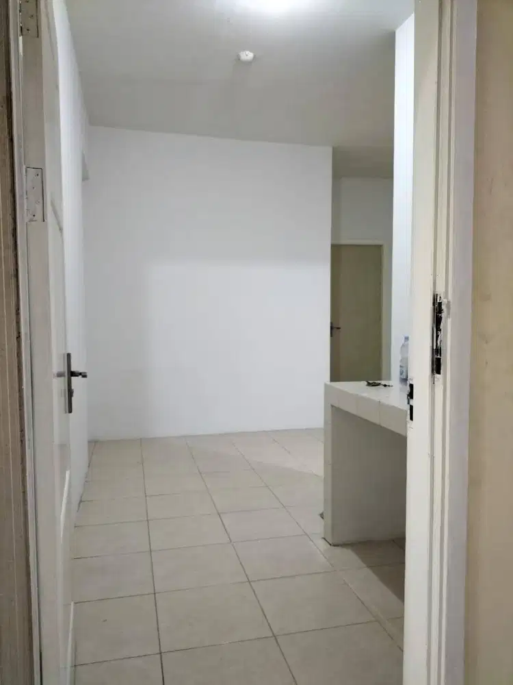 Disewakan Apartemen Teluk Intan Pluit Penjaringan 2BR SEMI FURNISED 24