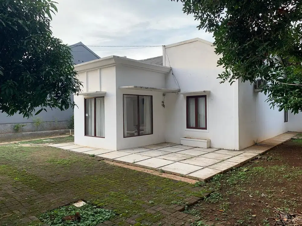 Di Jual Rumah di Bekasi Kranggan Cibubur murah tanah masih luas