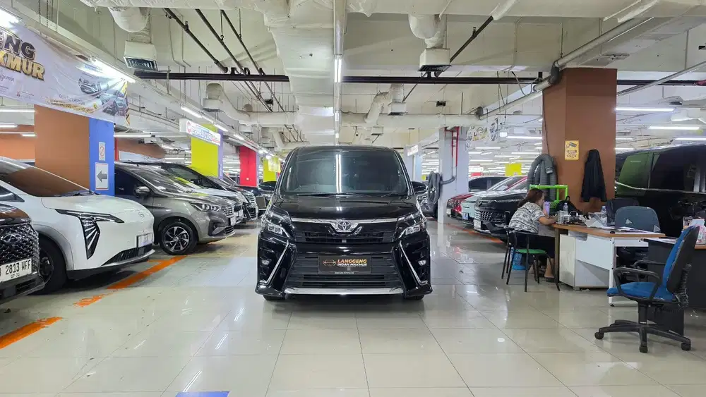 Toyota Voxy 2021 Matic Sunroof