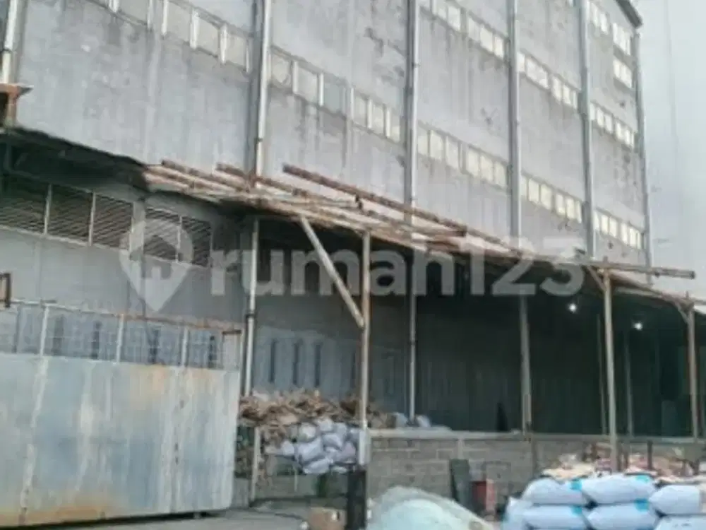 DiJual Gudang Ukuran Luas Tanah 5000.2 di Sekitar Daanmogot, Grogol, Jakarta Barat.(Kode Rmrg1782)