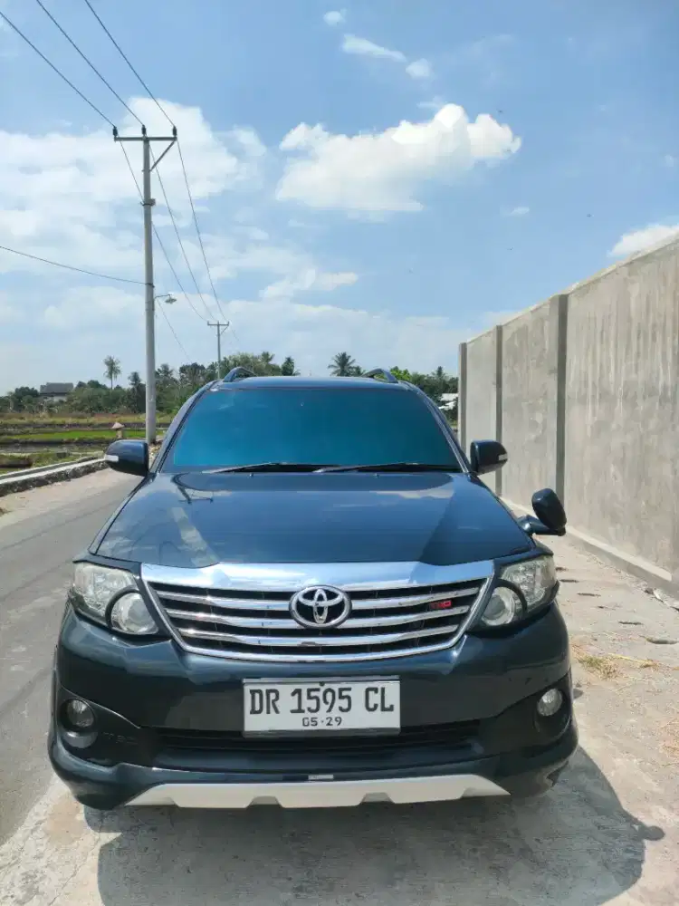 Fortuner G Lux bensin, DP 10 jt