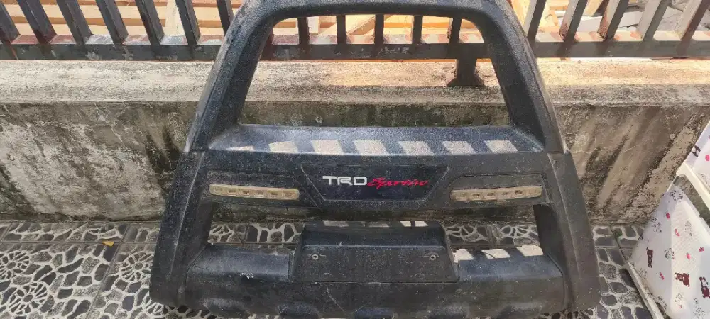 Jual tanduk depan mobil bekas
