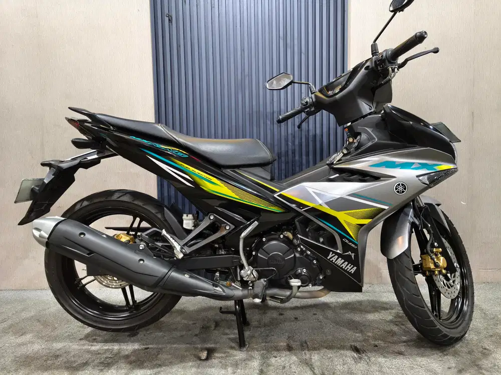 Jupiter MX KING 150 hitam 2026 istimewa mulus terawat siap...