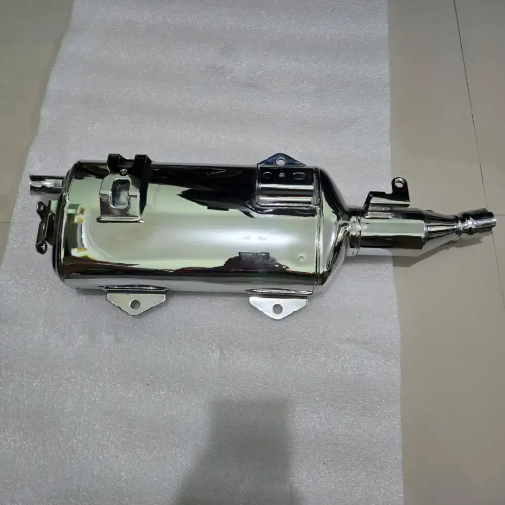 Ada 6 Knalpot ,  DX racing xmax new + TZM buat + DX racing new nmax