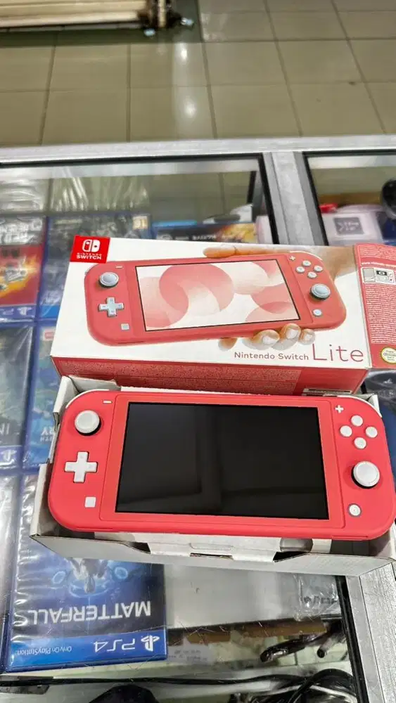 Nintendo Switch Lite Like New 128 Gb