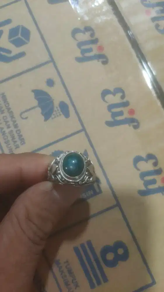 Cincin Batu Bacan