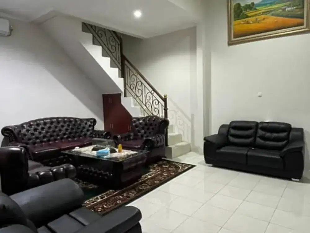 DIJUAL RUMAH CANTIK DI SENTUL CITY – CLUSTER CADENZA