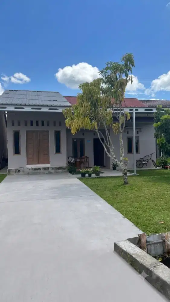 Di Jual Rumah Jalan Haka 12 ujung kecipir