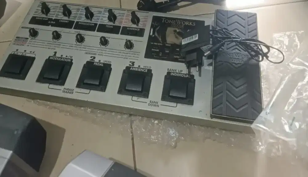 Jual Efek Gitar KORG Ax1500g