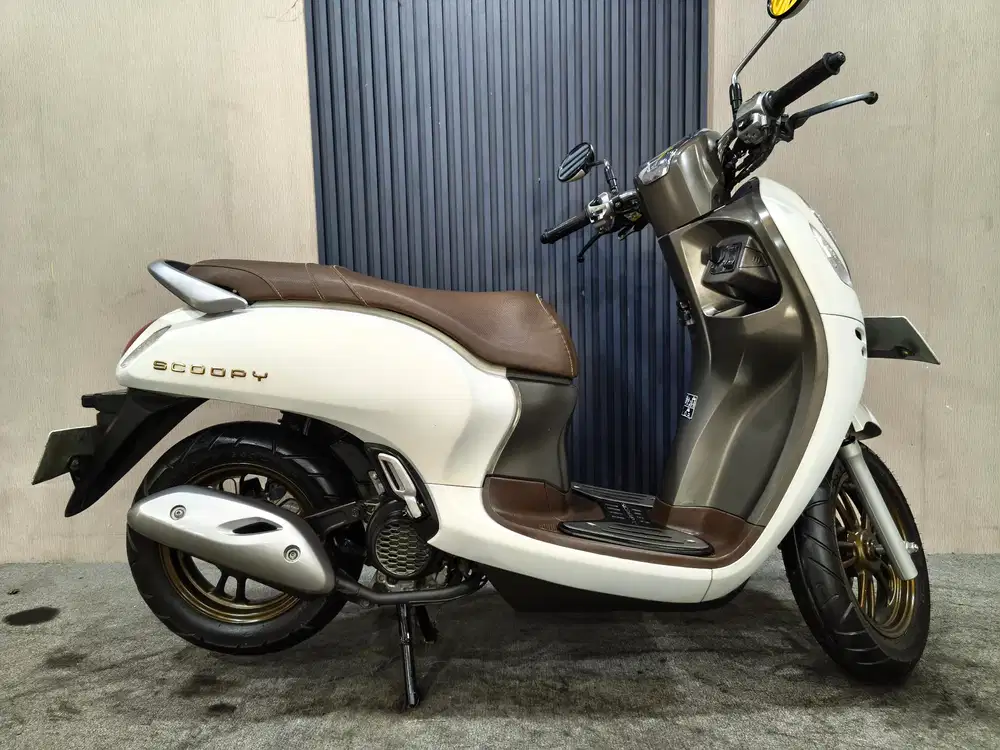 Scoopy fi 2023 PRESTIGE istimewa mulus terawat siap pakai...