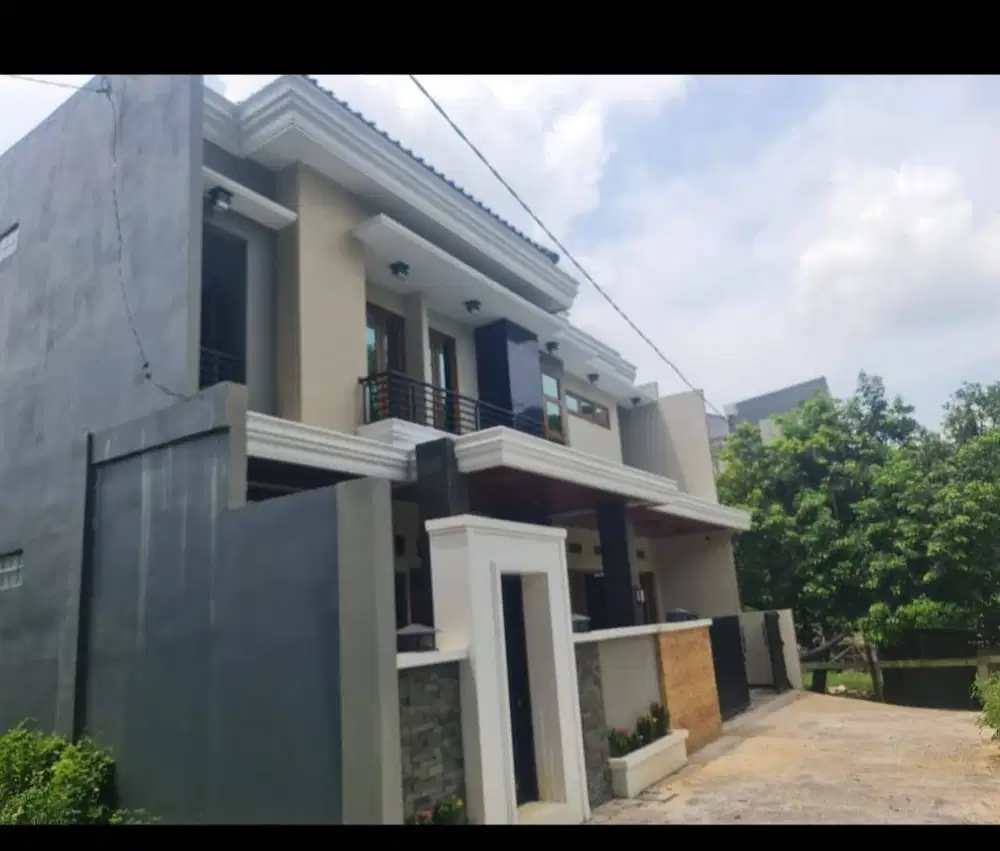 Awan Kost Khusus Putra