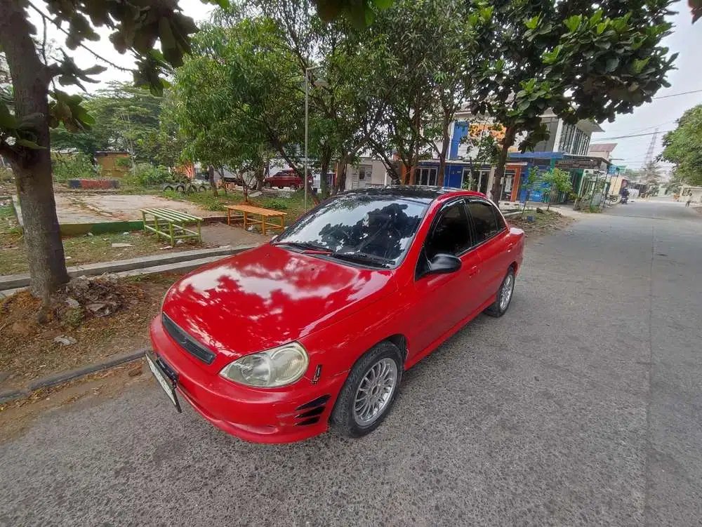 Kia Rio 2003 Bensin