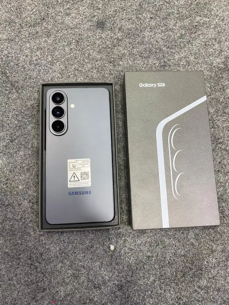 Samsung S26 512gb like new