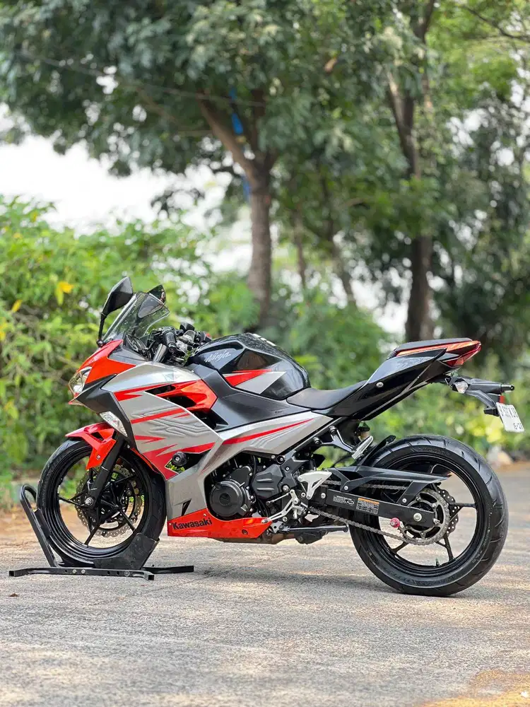 KAWASAKI NEW NINJA 250 FI ABS MDP 2018 ORANGE KM LOW PAJAK PANJANG
