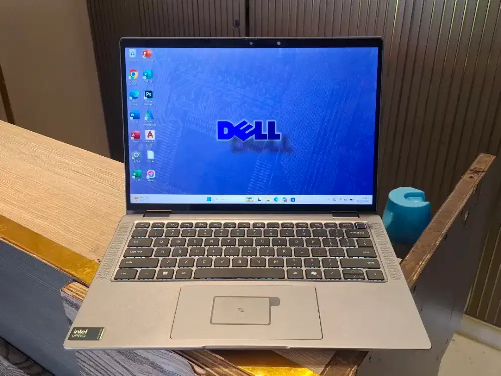 Dell Latitude 7350 Toucahscreen/IntelvPRO Ultra 5 135U/Ram 16/256