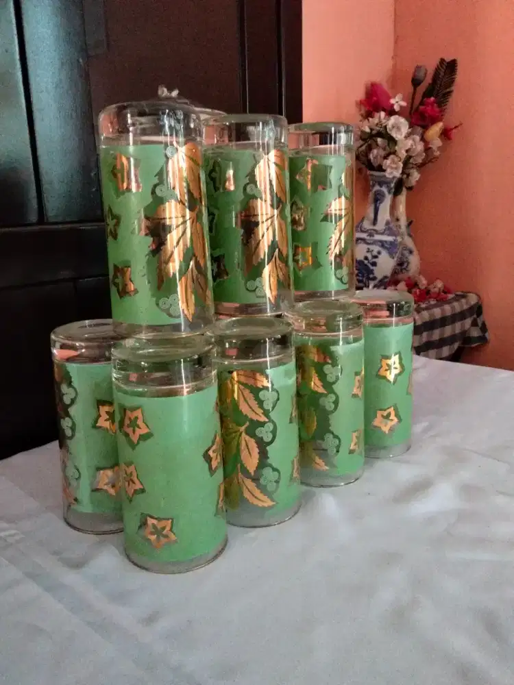 Gelas klasik motif vunga