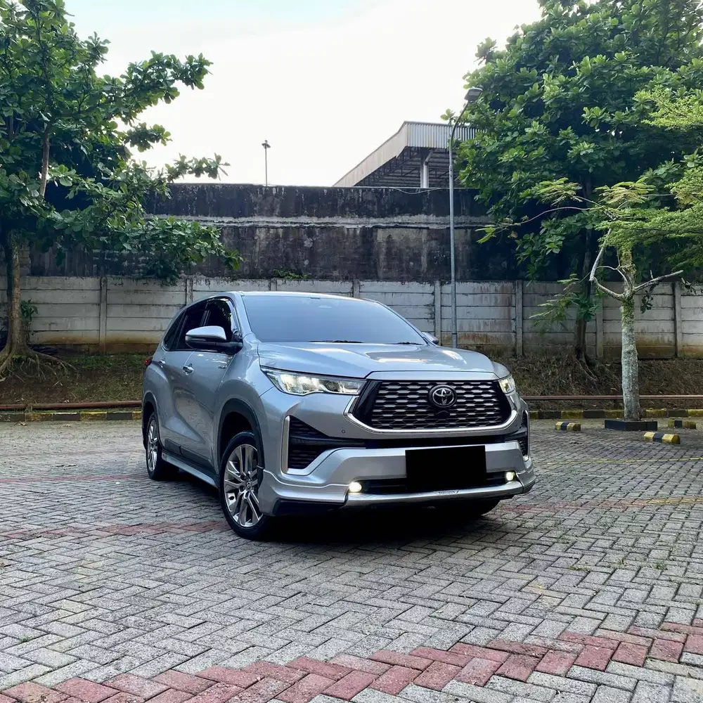 2023 Toyota Innova Zenix Q 2.0 Hybrid AT Modelista TSS