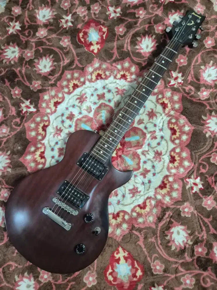 Gitar ibanez art 90