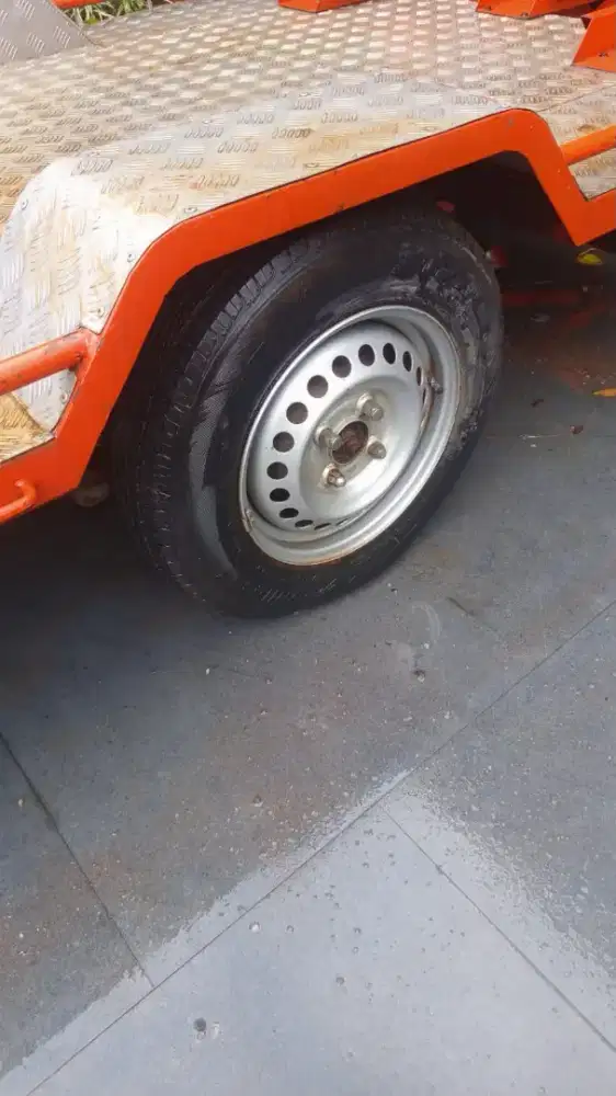 Jual anhang bekas