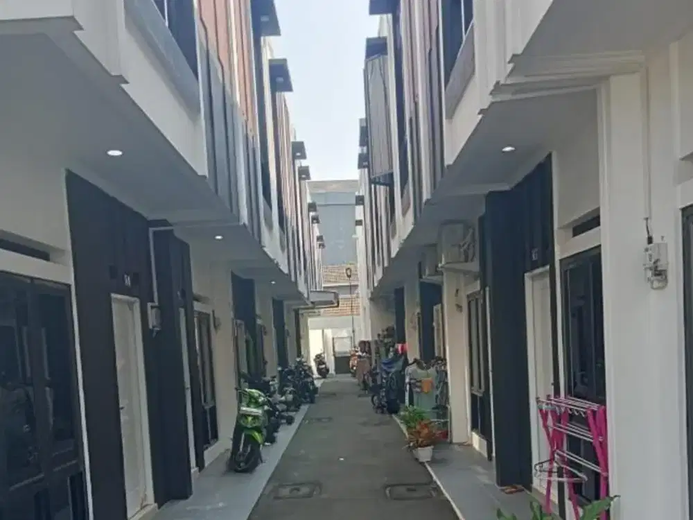 JUAL  RUMAH MUNGIL ( 2 lt ) Di CIPINANG ELOK , Jakarta Timur