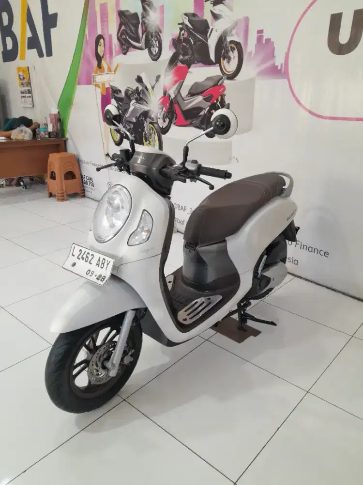 CIAMIK HONDA SCOOPY 2023