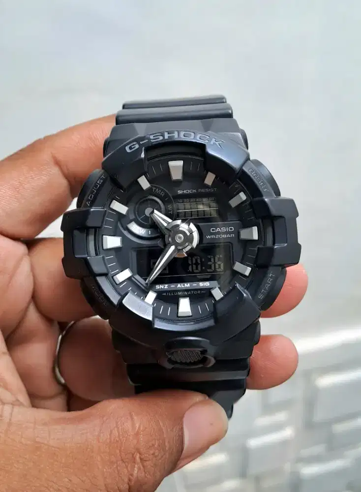 CASIO G SHOCK GA-700