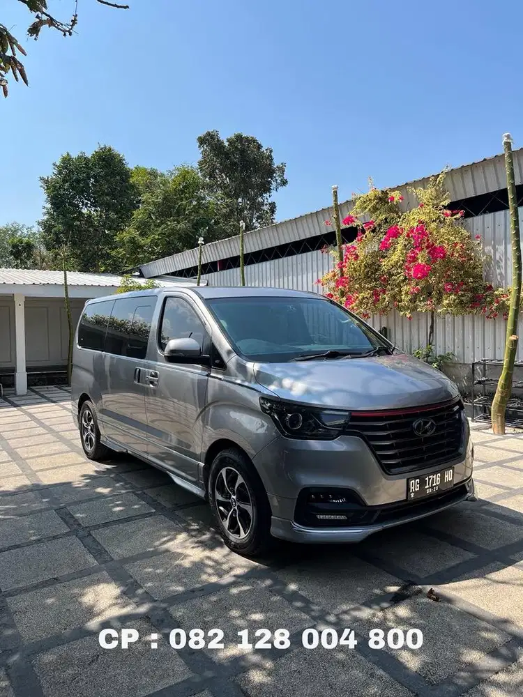 2019 HYUNDAI H-1 DIESEL ( Abu-abu )